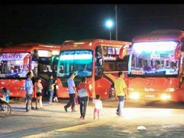Tin tức trong ngày - Nhiều nhà xe ở Ninh Thuận tự ý tăng giá vé gần gấp đôi dịp 30/4-1/5