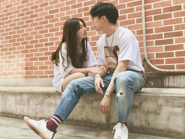 Bạn trẻ - Cuộc sống - Nghi ngờ mình chỉ là "đồ dự bị", thử đề nghị 3 điều này bạn sẽ biết được câu trả lời