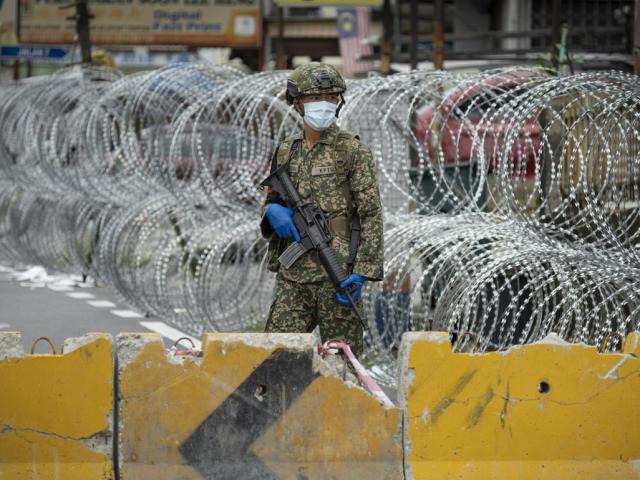 Thế giới - Covid-19 Malaysia: Lây lan đã giảm nhưng giá đắt phải trả