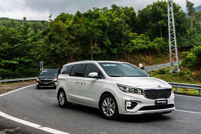 Giá lăn bánh xe minivan KIA Sedona 2020 cập nhật mới nhất - 2