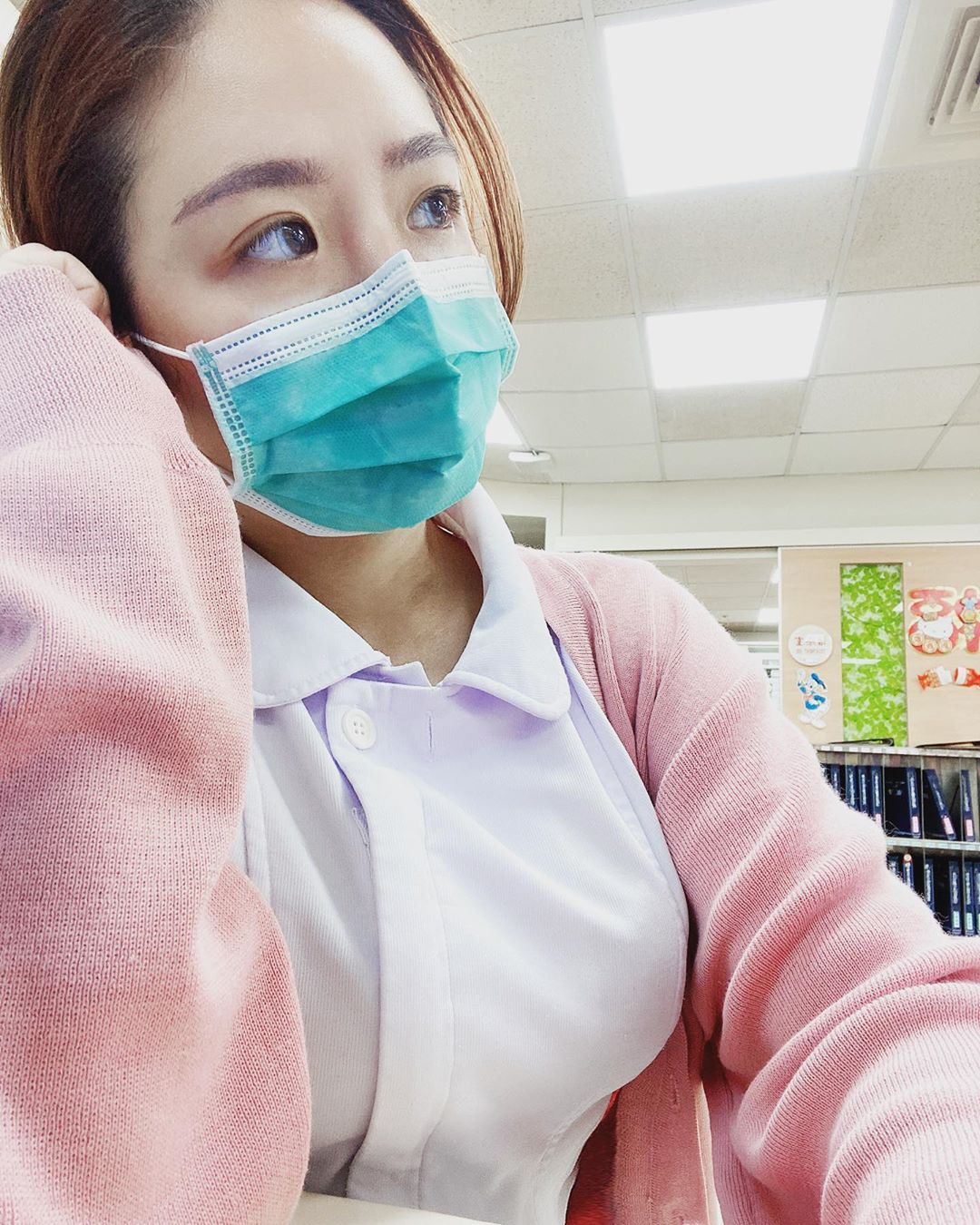 2 nữ y tá Đài Loan có gu mặc sành điệu - 7