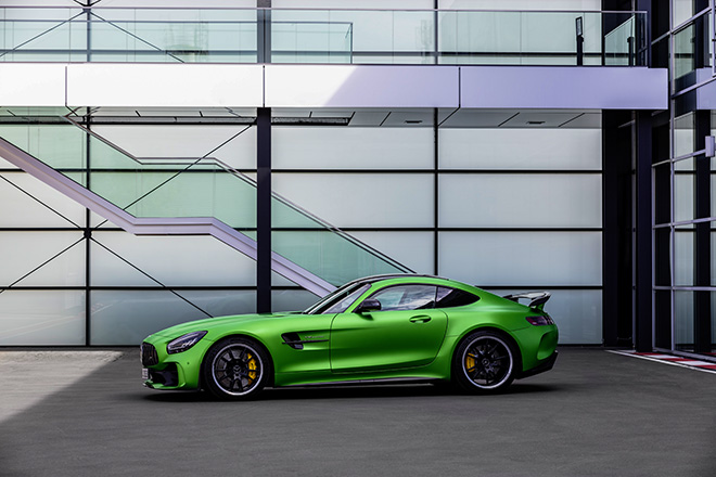 Cận cảnh Mercedes-AMG GT R vừa ra mắt tại Việt Nam, đẹp hút hồn - 5