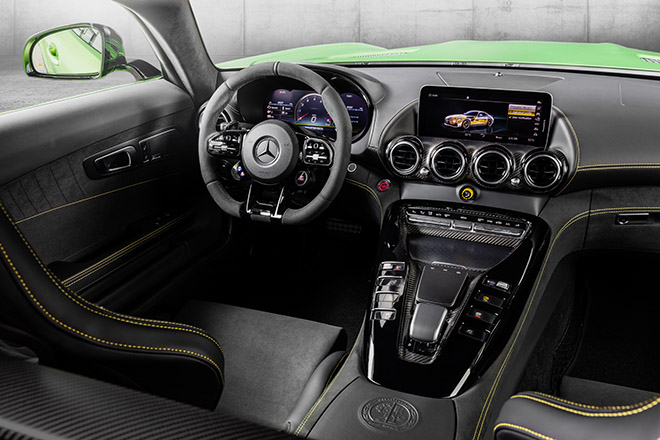 Cận cảnh Mercedes-AMG GT R vừa ra mắt tại Việt Nam, đẹp hút hồn - 14