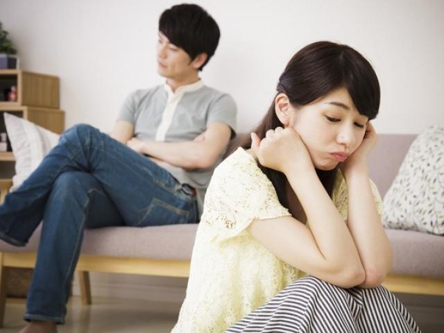 Bạn trẻ - Cuộc sống - Con gái nhìn video rồi bật khóc, tôi vội chạy tới thì thấy cảnh tượng không thể tin vào mắt mình