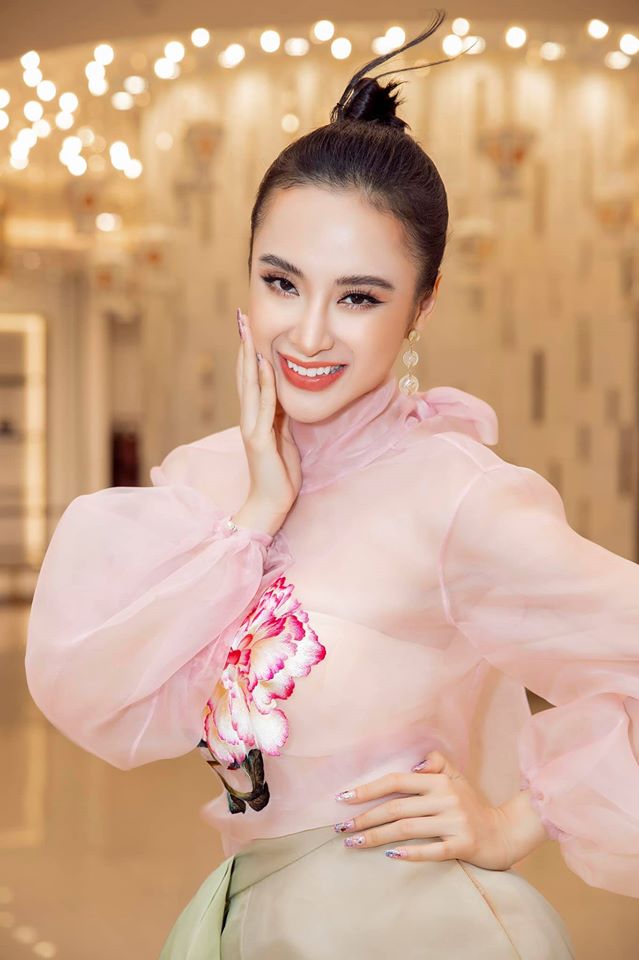 Angela Phương Trinh - Tóc Tiên: Sao nhí trổ mã ngỡ ngàng, nóng bỏng hàng đầu V-biz - 5