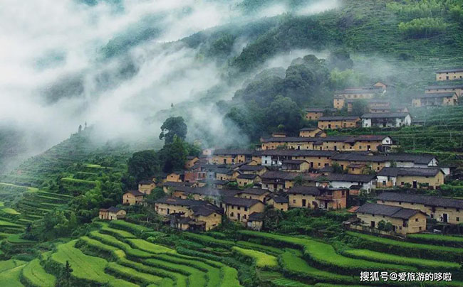 6 địa điểm tuyệt đẹp ở Trung Quốc có thể &#34;chữa bệnh&#34; cho những người đang bị &#34;cuồng chân&#34; sau đợt cách ly - 1