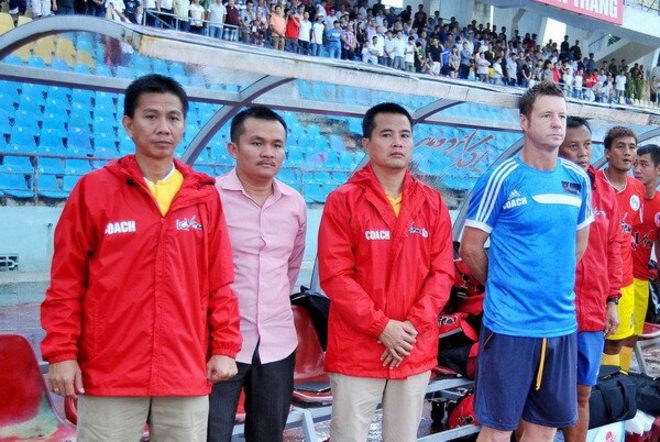 HLV Hoàng Anh Tuấn hé lộ bí mật sốc ở CLB Hải Phòng - 1