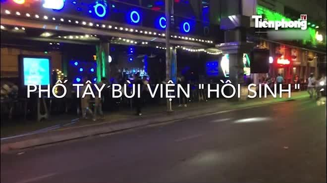 Phố Tây Bùi Viện vui chơi tận khuya trong ngày đầu mở cửa trở lại