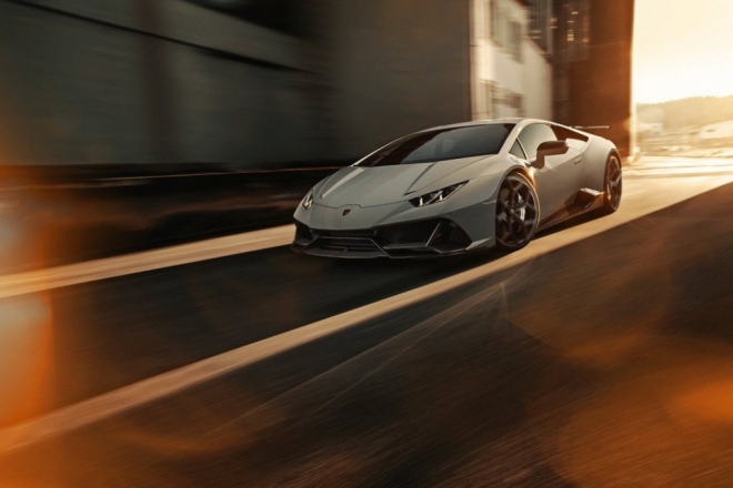 "Siêu bò" Lamborghini Huracan EVO hầm hố với ngoại hình bắt mắt - 1