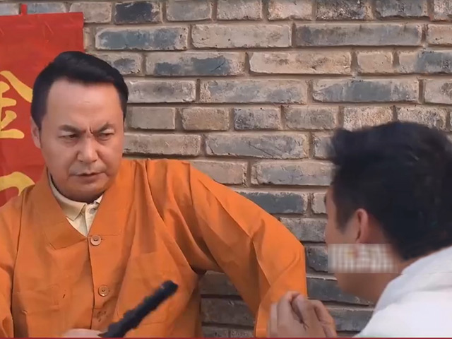 Video Clip Cười - Thầy bói giỏi nhìn thấy trước được tương lai