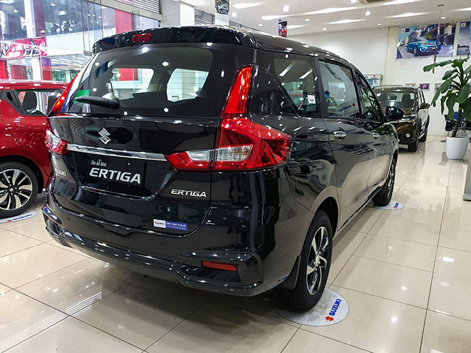 Giá lăn bánh Suzuki Ertiga Limited sau khi giảm thêm 50 triệu đồng và bản Sport 2020 - 6