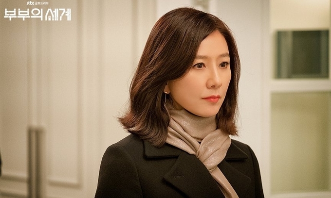 Kim Hee Ae được trả hơn 1 triệu USD (hơn 23 tỷ đồng) sau 16 tập "Thế giới hôn nhân"