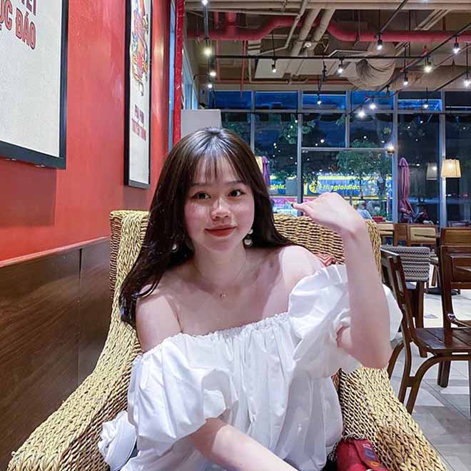Quang Hải bất ngờ công khai bạn gái “hot girl” mới - 4