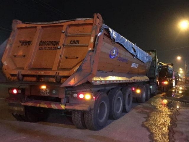 Tin tức trong ngày - Phạt hơn 550 triệu đồng đoàn xe "khủng" vi phạm ở Đồng Nai