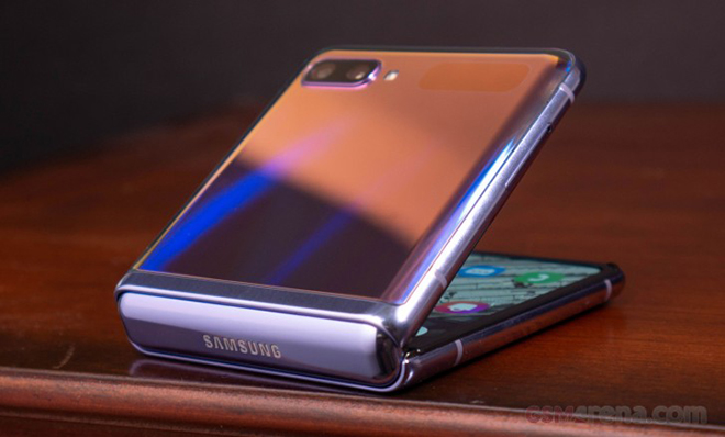 Galaxy Z Flip 5G sẽ có tùy chọn màu nâu.