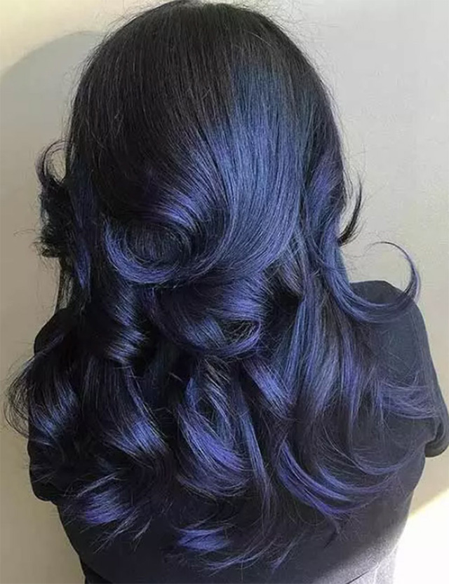 Tóc xanh đen là một kiểu tóc cá tính và phong cách, phù hợp với những ai thích sáng tạo và tự do. Đến với hình ảnh liên quan để khám phá kiểu tóc này và cảm nhận được sự độc đáo của nó!