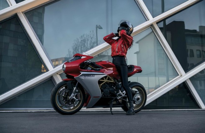 Siêu môtô 2020 MV Agusta Superveloce 800 ra mắt, giá từ nửa tỷ đồng - 1