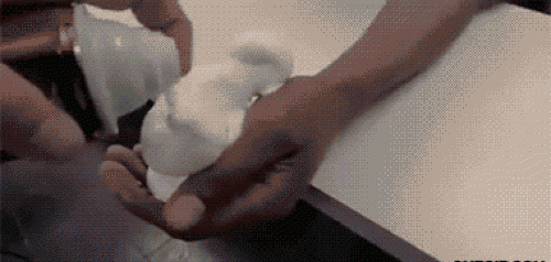 Chớ dại dột đi ngủ khi lũ bạn vẫn còn thức - 9