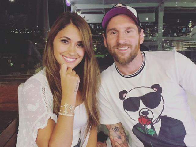 Bóng đá - Messi khoe "clip nóng" bên vợ đẹp, chờ phá 2 siêu kỷ lục cực khó
