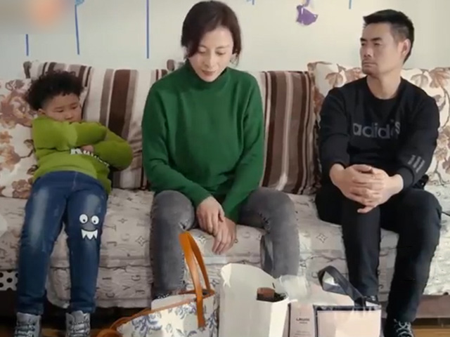 Video Clip Cười - Lấy được cô vợ tốt kiểu này khác gì "canh bạc" cuộc đời