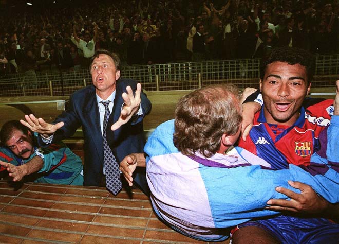 26 năm trước, Barca vĩ đại của "Thánh" Cruyff suy tàn sau "thảm họa" cúp C1 - 1