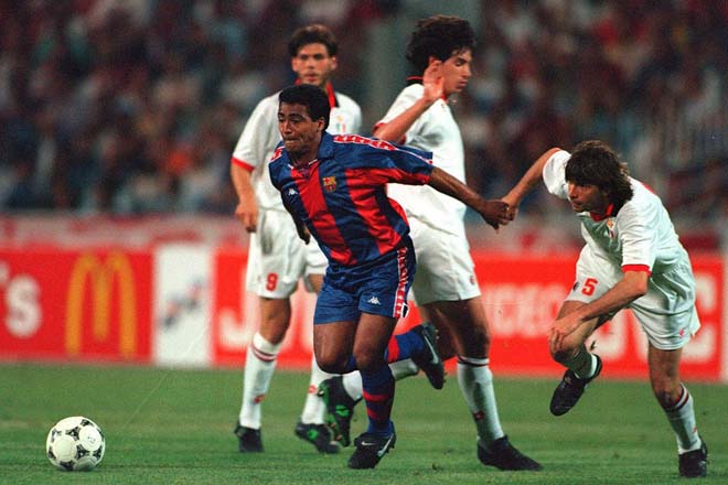26 năm trước, Barca vĩ đại của "Thánh" Cruyff suy tàn sau "thảm họa" cúp C1 - 2