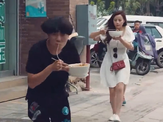 Video Clip Cười - Đi "ăn quỵt" cũng phải có hệ thống