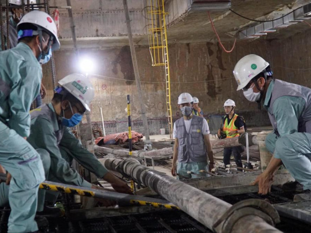 Tin tức trong ngày - Nửa đêm xuống ga ngầm đường sắt đô thị