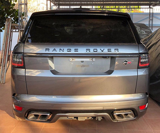 Range Rover Sport SVR 2019 biển ngũ quý độc nhất tại Việt Nam rao bán lại - 3