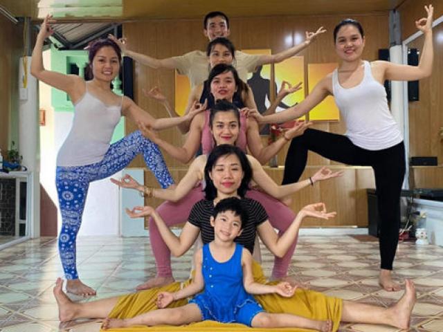 Kinh doanh - Lượng khách tập luyện tăng trở lại, HLV dạy yoga, thể hình kiếm vài chục triệu đồng/tháng