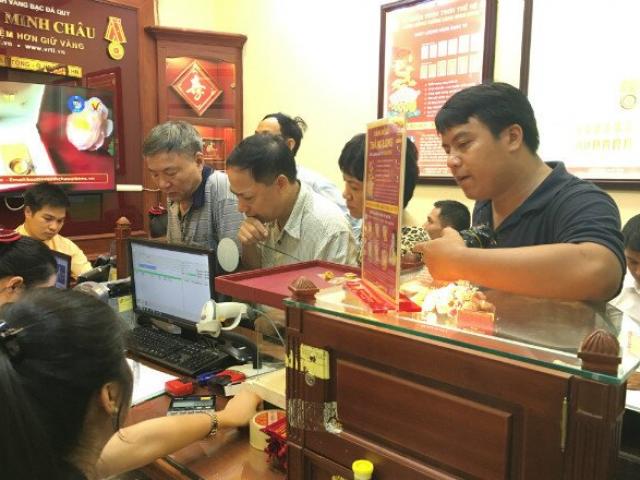 Kinh doanh - Giá vàng hôm nay 22/5: Tăng "sốc" rồi lao dốc mạnh sau động thái mới của nhà đầu tư