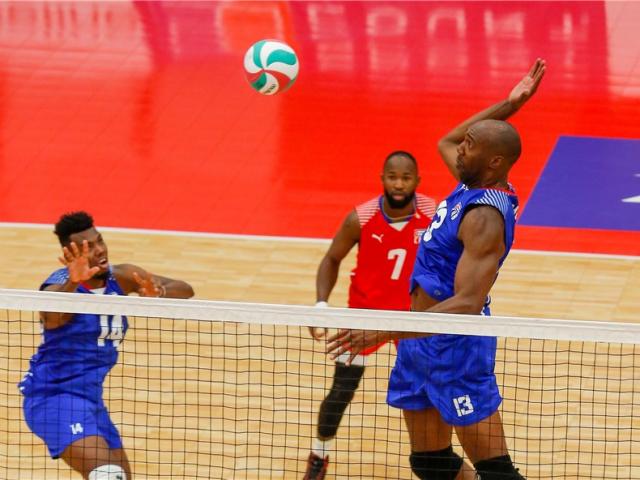 Thể thao - "Quái kiệt" bóng chuyền bật cao khủng khiếp 3m89, bóng đi như "tên lửa"