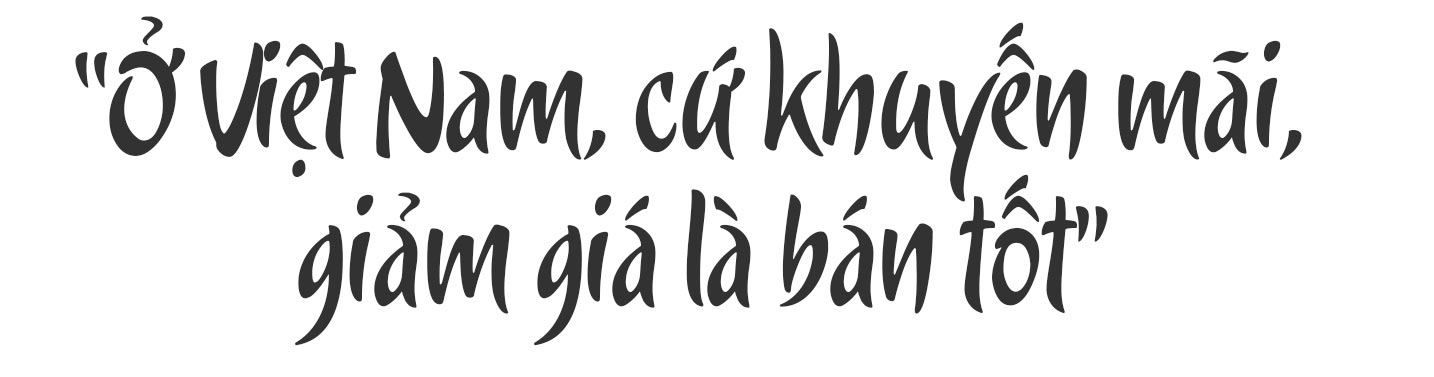 Giảm giá mạnh vẫn ế ẩm và những con số &#34;giật mình&#34; chưa từng có của ngành ô tô - 12