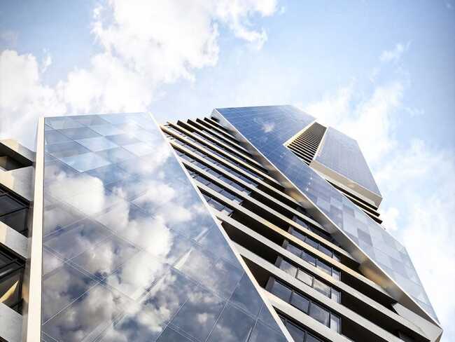 Nằm trên tầng 53 và 54, Super Penthouse tự hào với tầm nhìn bao quát Cảng Waitemata của Auckland và có được cảm giác như đứng giữa biển mây vào những ngày nhiều mây.
