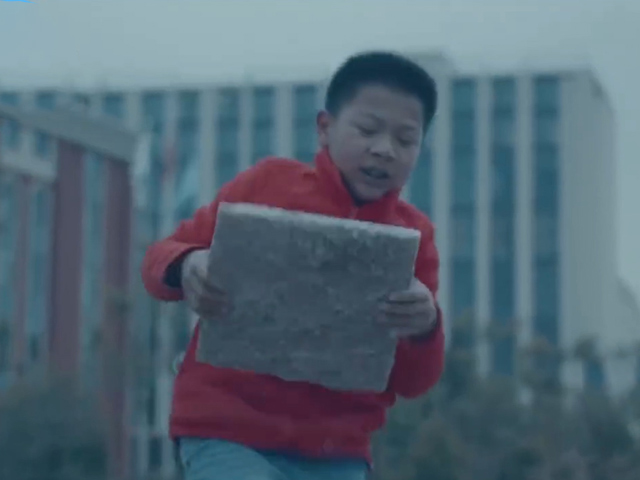 Video Clip Cười - Không học thì chỉ có đi... bốc vác