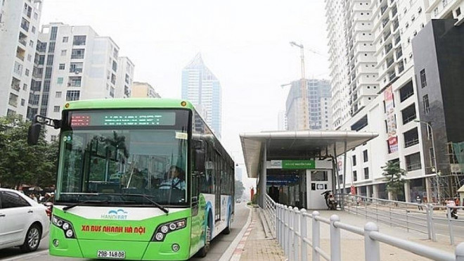 Hà Nội xây, lắp mới 600 nhà chờ xe buýt đạt tiêu chuẩn châu Âu tại 12 quận nội thành