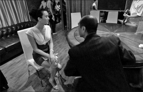 Vung 200 tỷ mua “thiên thần phim Nhật" và những lần ném tiền qua cửa sổ của đại gia TQ - 2