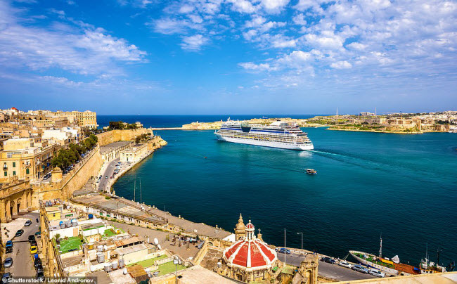 Valletta, Malta: Bến cảng Grand ở thành phố Valletta được đánh giá là một trong những cảng biển đẹp nhất thế giới. Công trình được xây dựng từ cách đây 2.000 năm.
