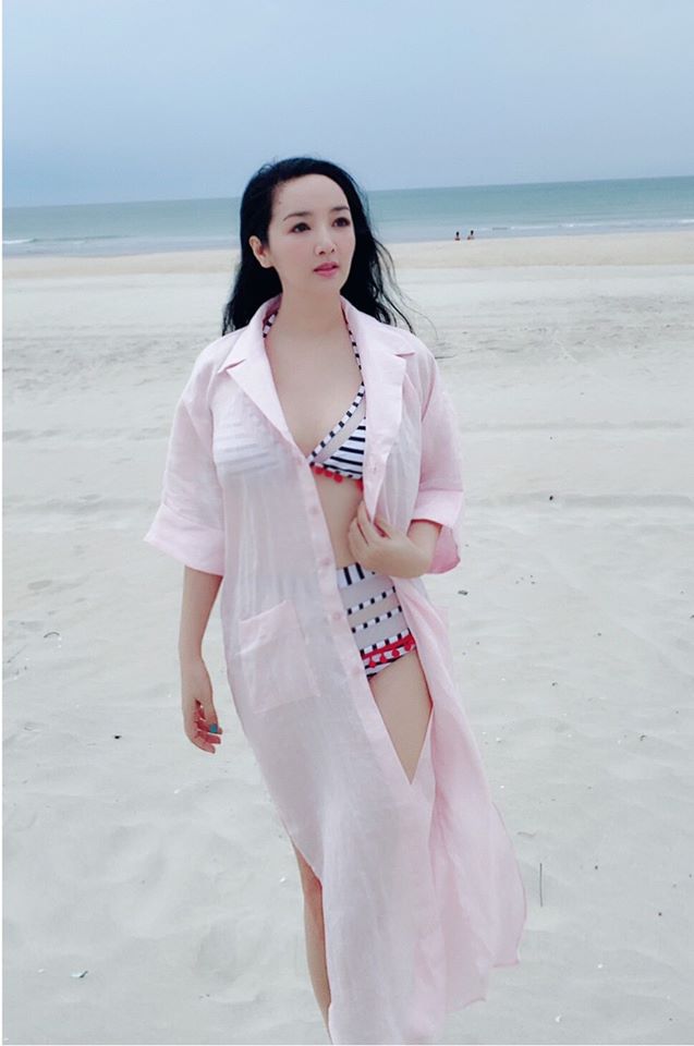 Hoa hậu Đền Hùng Giáng My U50 mặc áo tắm đẹp tựa tiên sa - 3