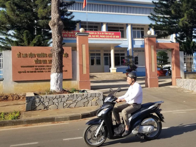 Tin tức trong ngày - Tỉnh ủy viên Gia Lai bị đề nghị cách chức nói 'không phục', 'hụt hẫng'