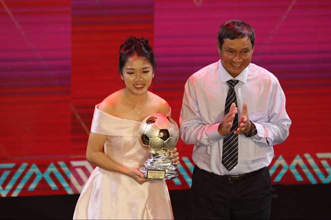 Trực tiếp trao giải Quả bóng Vàng Việt Nam 2019: Đỗ Hùng Dũng giành QBV - 5