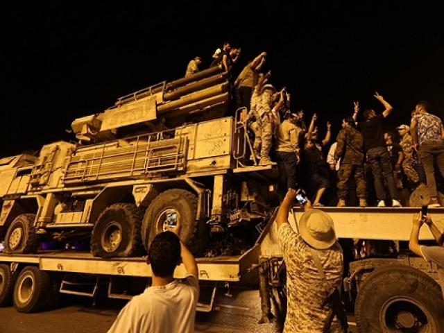 Thế giới - Libya: Hàng trăm lính đánh thuê Nga tháo chạy, Pantsir S1 bị “vùi dập”