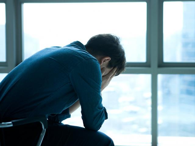 Sức khỏe đời sống - Chàng trai 25 tuổi đột nhiên cao thêm 15cm, hóa ra là mắc căn bệnh hiếm gặp này