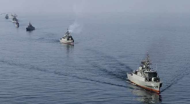 Các tàu chiến của hải quân Iran.