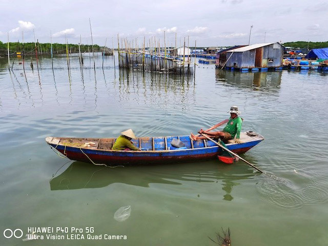 Du lịch - Khám phá cuộc sống và ẩm thực Làng bè Long Sơn