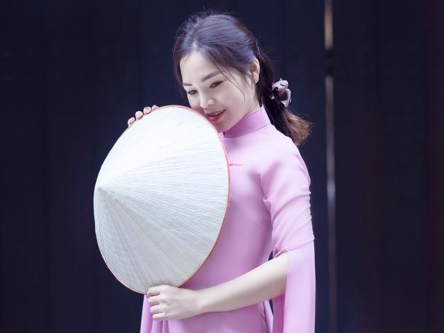 Ca nhạc - MTV - "Mỹ nhân Bolero" Lâm Nguyệt Ánh hé lộ thần tượng theo đuổi bấy lâu