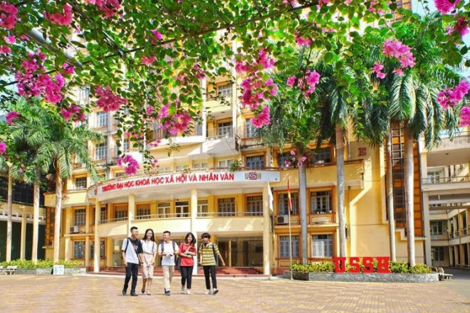 Trường THPT chuyên Khoa học xã hội và Nhân văn lần đầu tiên tuyển sinh vào 10 - 1