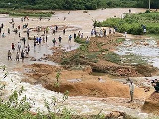 Tin tức trong ngày - Chưa phát hiện dấu hiệu phá hoại gây vỡ đập Đồng Thìn