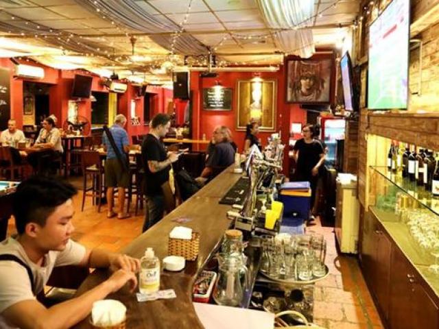 Tin tức trong ngày - Quán bar Buddha đổi tên thành Hộ kinh doanh Quán Không Tên
