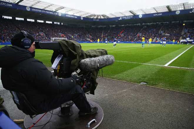 Báo Anh tiết lộ Premier League sẽ ra sao nếu dịch bệnh lại bùng phát - 1
